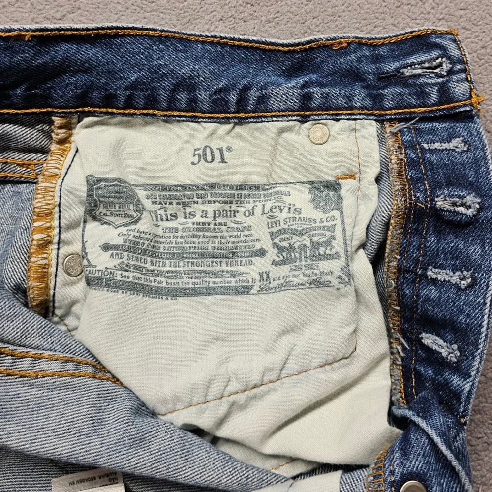 Levi 501 Original Cut Off Denim Shorts Womens Size 26 Blue Distressed High Rise